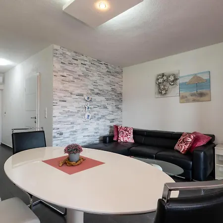 Lejlighed Bayview By Pag Tours *