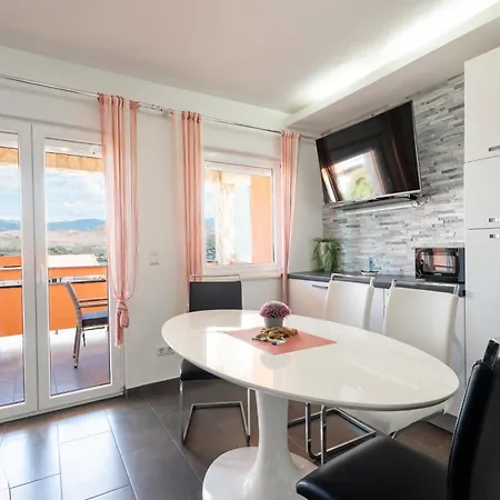 Lejlighed Bayview By Pag Tours Pag Town