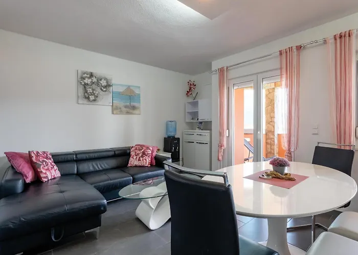 Bayview By Pag Tours Апартаменты Паг