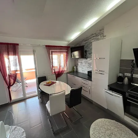 Apartment Bayview Pag Pag Town
