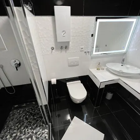 Bayview Pag Apartment