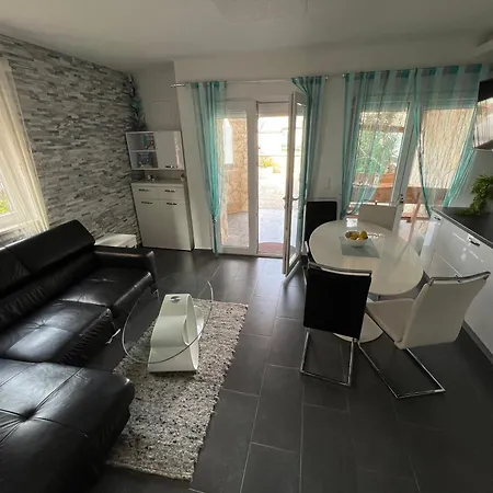 Apartment Bayview Pag Pag Town