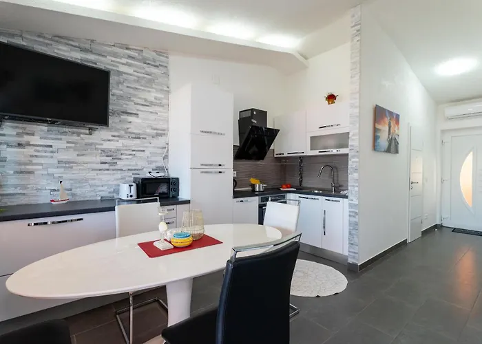 Appartement Bayview By Pag Tours Pag Town