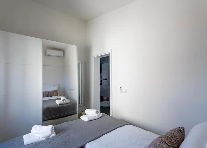 Bayview By Pag Tours * パグ