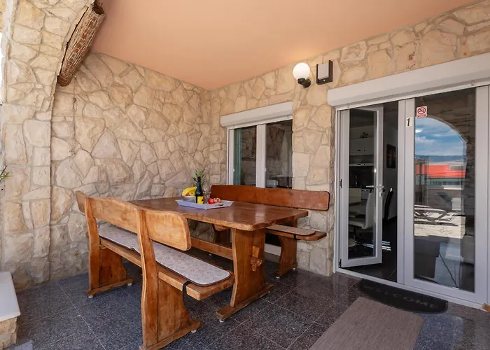 Bayview By Pag Tours アパート パグ