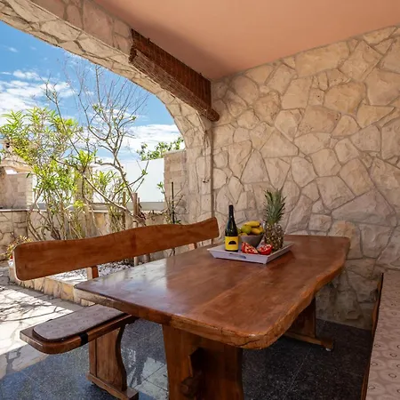 Bayview By Pag Tours Apartment *